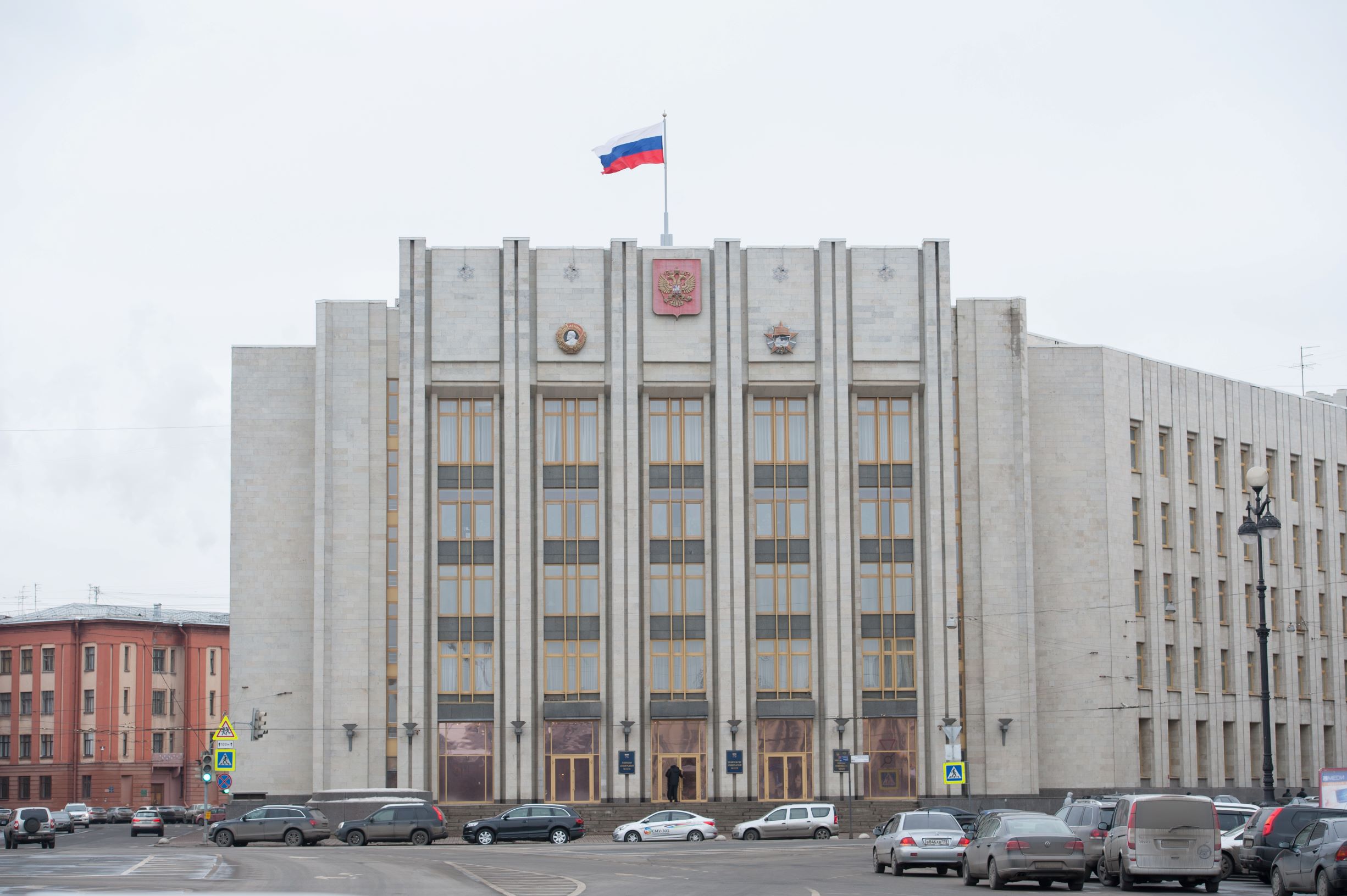 Правительство Ленобласти поздравило дачников и садоводов с праздником урожая