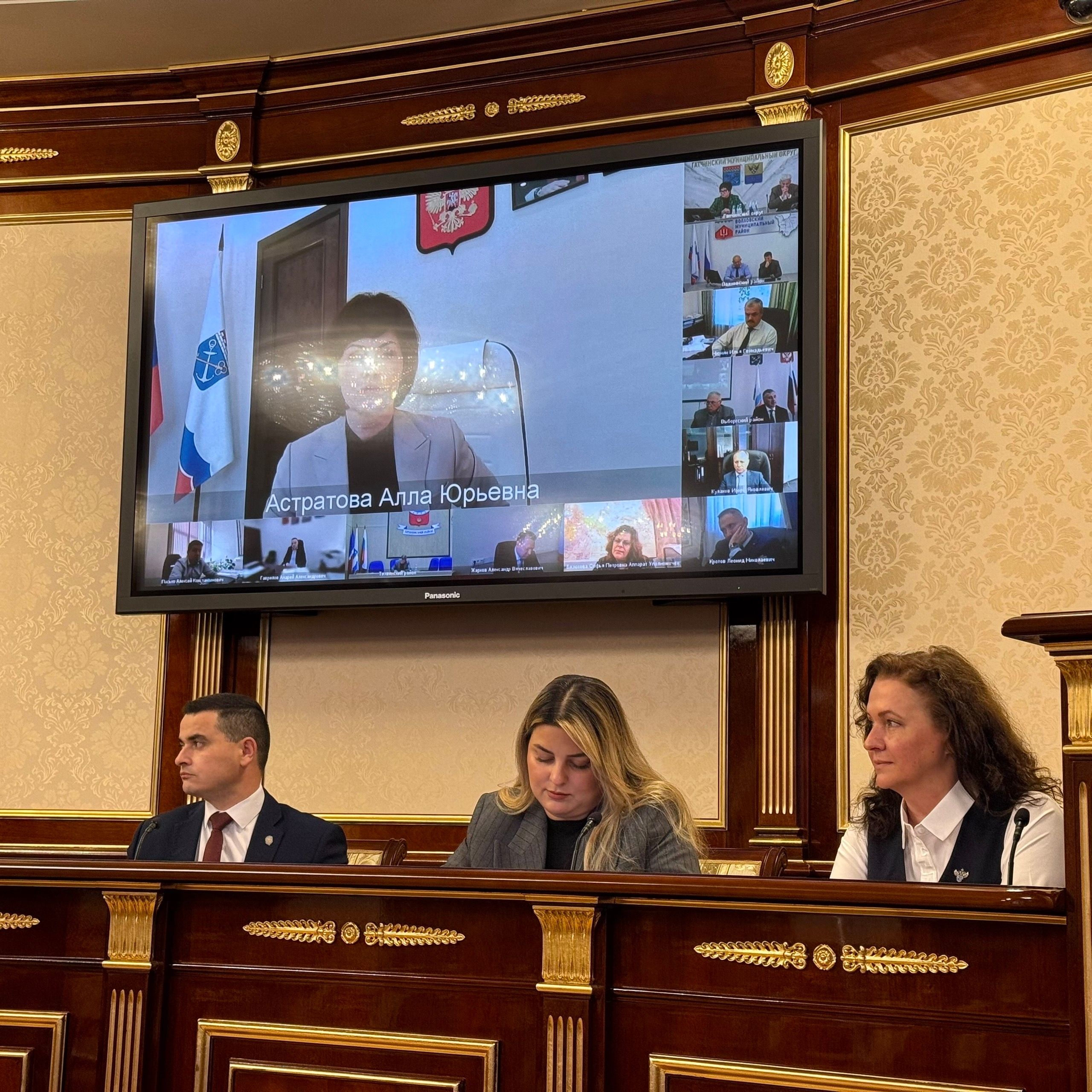 Вячеслав Плешаков доложил о проблемах с вывозом твердых коммунальных отходов